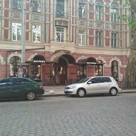 Piony Apartment Odesa